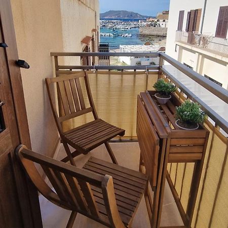 Casa Di Catalina Apartment ฟาวีญานา ภายนอก รูปภาพ